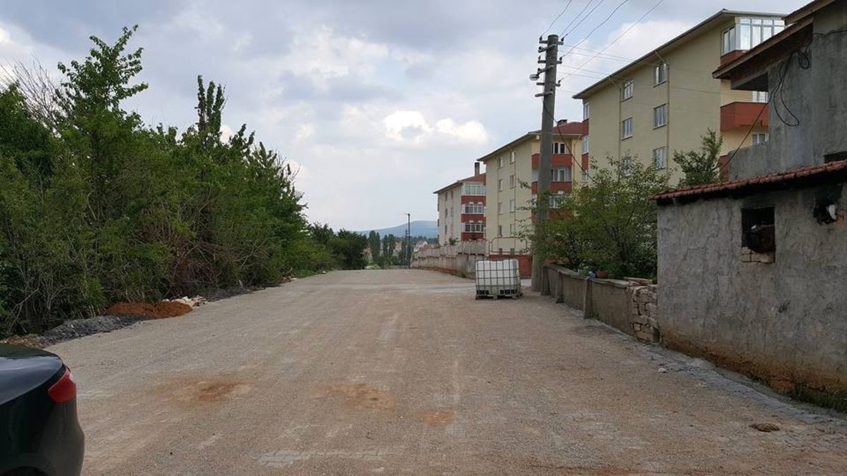 Pazaryeri\'nde Yol Çalışmaları Devam Ediyor