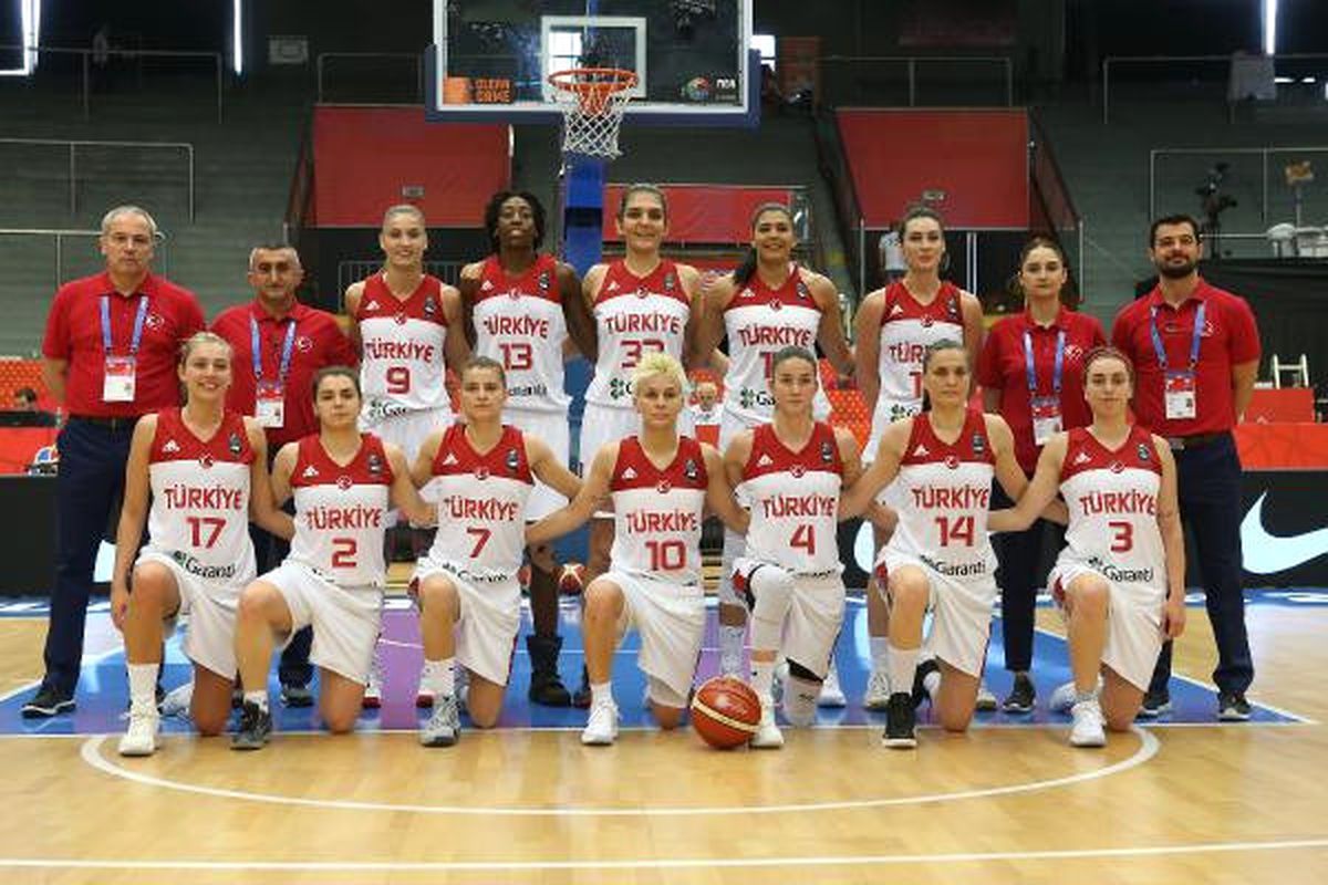 Potanın Perileri Galibiyetle Başladı