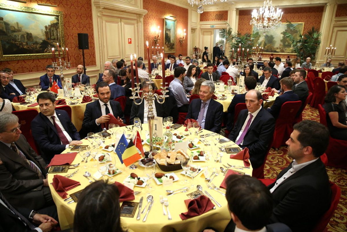 Brüksel\'de Müsiad İftarı