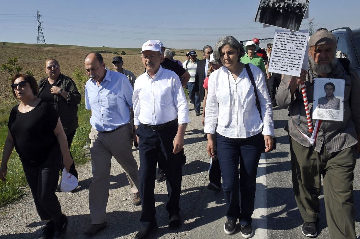 CHP\'nin \'Adalet Yürüyüşü\' 3.gününde Sürüyor