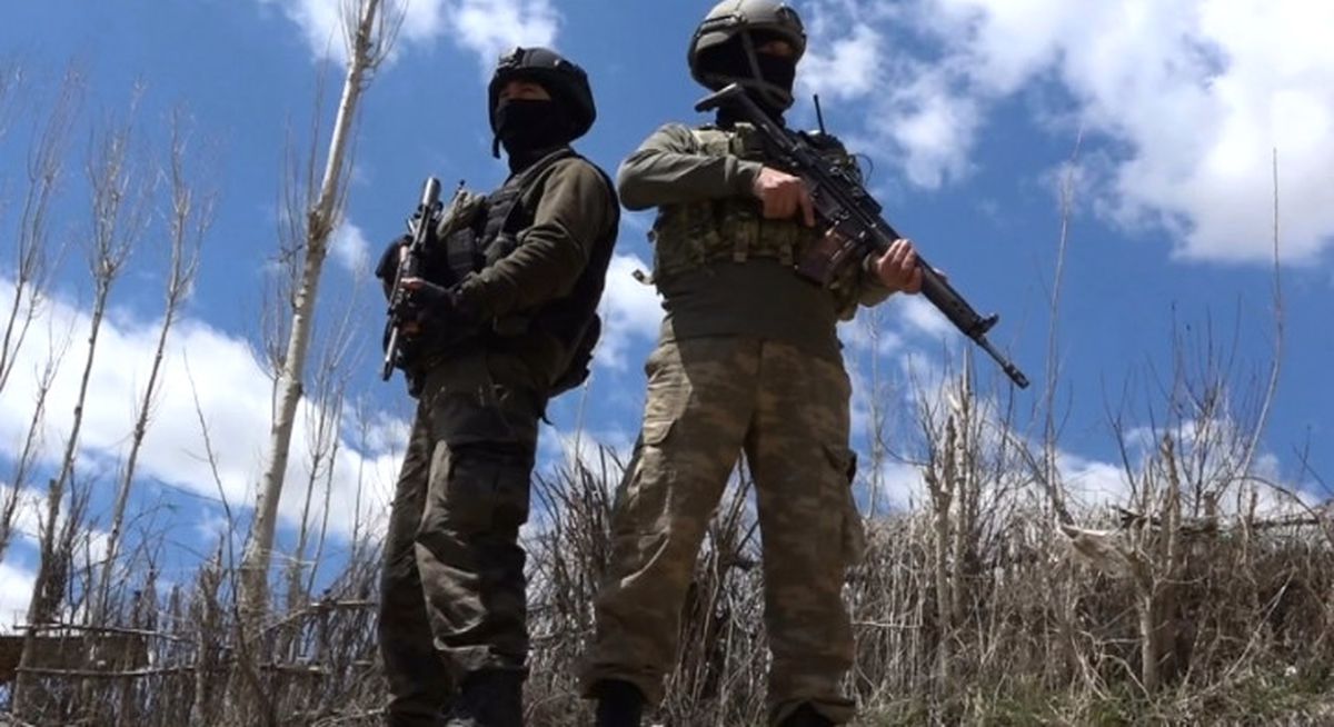 Çukurca\'da 2 Asker Şehit Oldu, 5 PKK\'lı Etkisiz Hale Getirildi