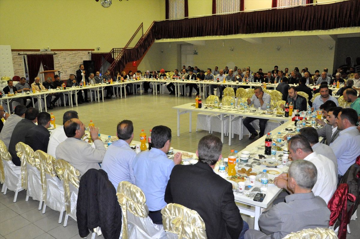 Gürün Belediye Başkanı Çiftçi, Personele İftar Verdi