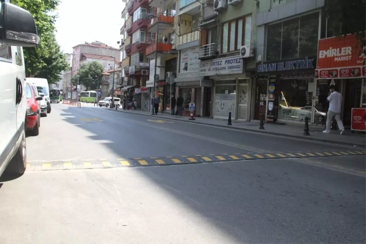 İnönü Caddesi\'ne Hız Kesici Engel