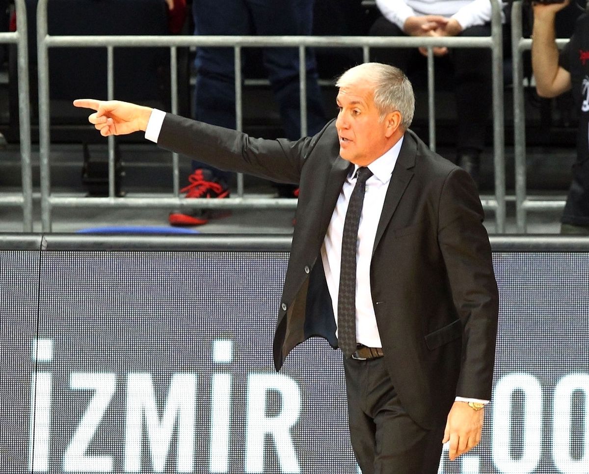 Karakterli Oyuncu Grubumu Tebrik Ediyorum"