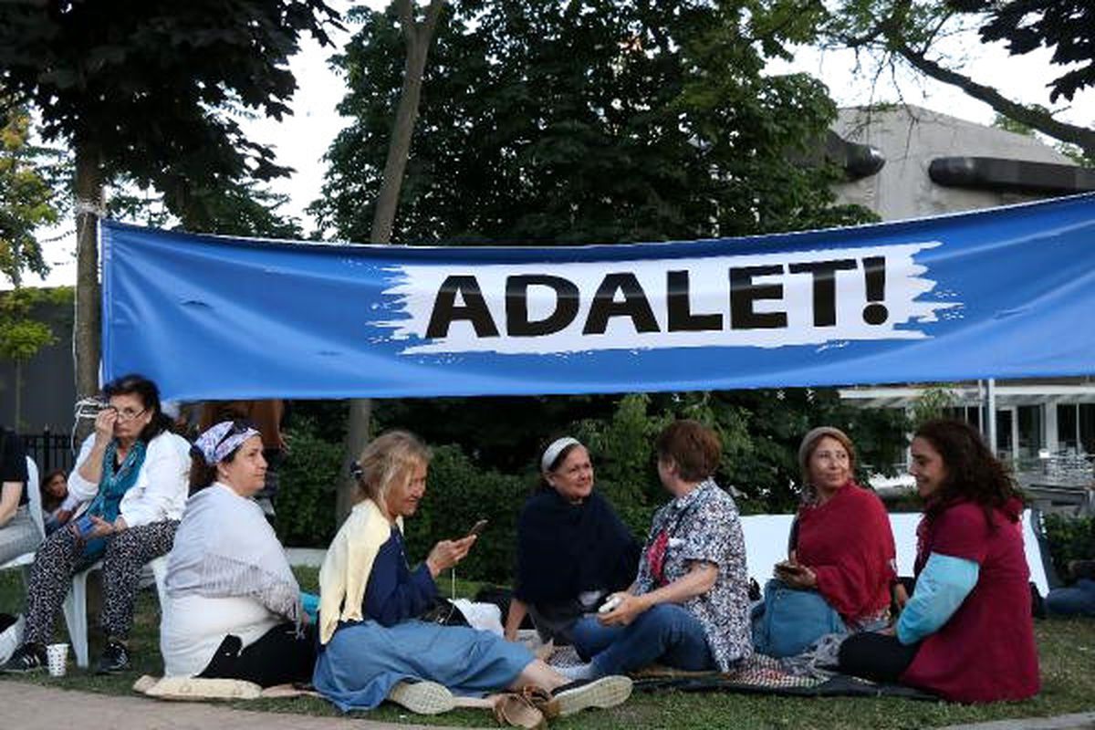 Maçka Parkı\'ndaki Adalet Nöbetinde İkinci Gün Tamamlandı