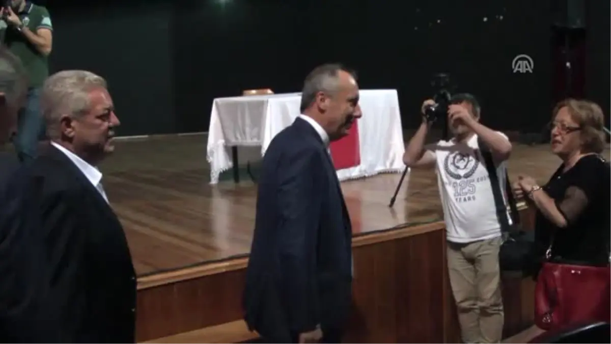 Muharrem Ince, Partililerle Bir Araya Geldi