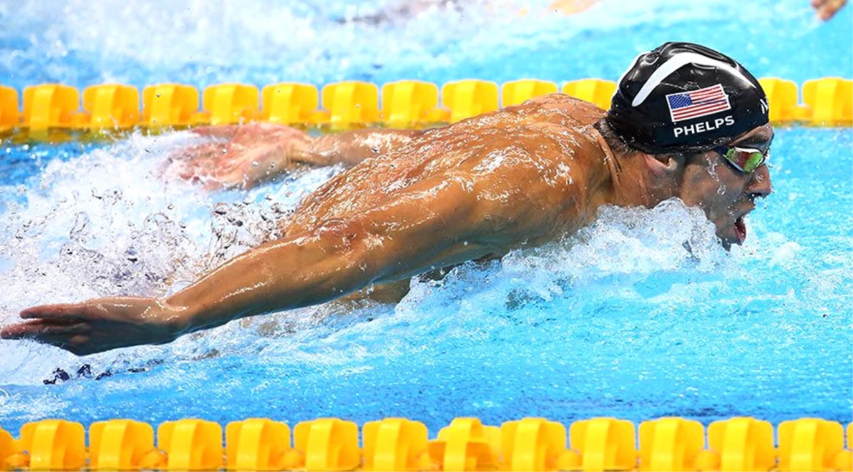 Phelps, Köpek Balığı ile Yarışacak