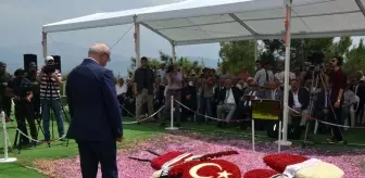 Süleyman Demirel Mezarı Başında Anıldı