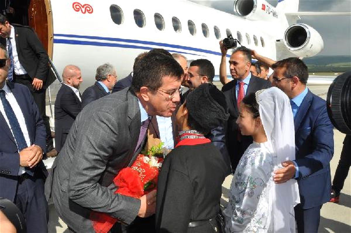 Bakan Zeybekci: Kars\'ın Bundan Sonra Nahçıvan\'ı Var