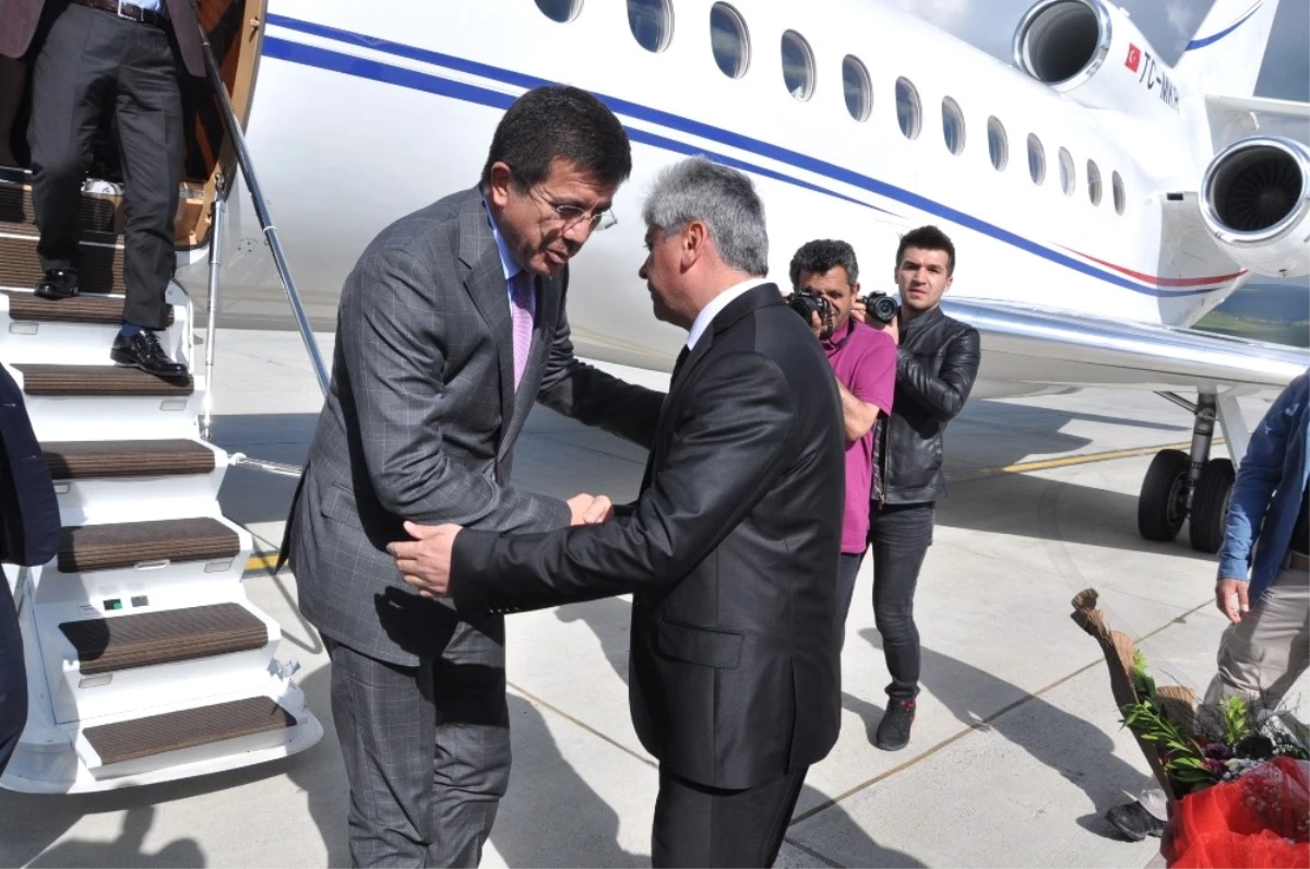 Ekonomi Bakanı Zeybekci Kars\'ta