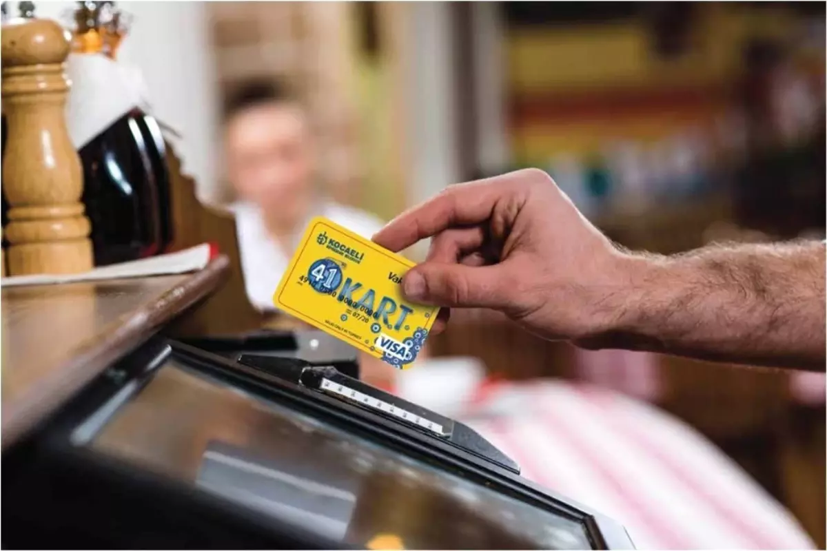 İhtiyaç Sahiplerine 41 Kart\'la Ramazan\'da 1 Milyon Tl