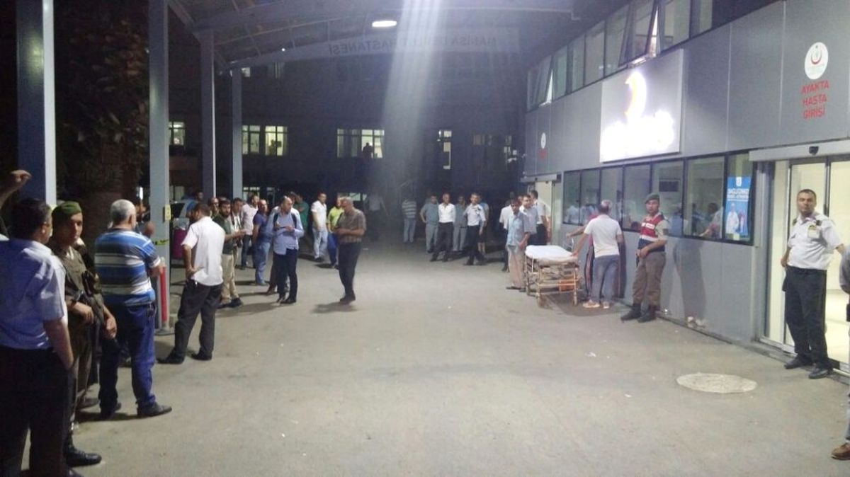Manisa\'da 571 Asker Tedavi Altında