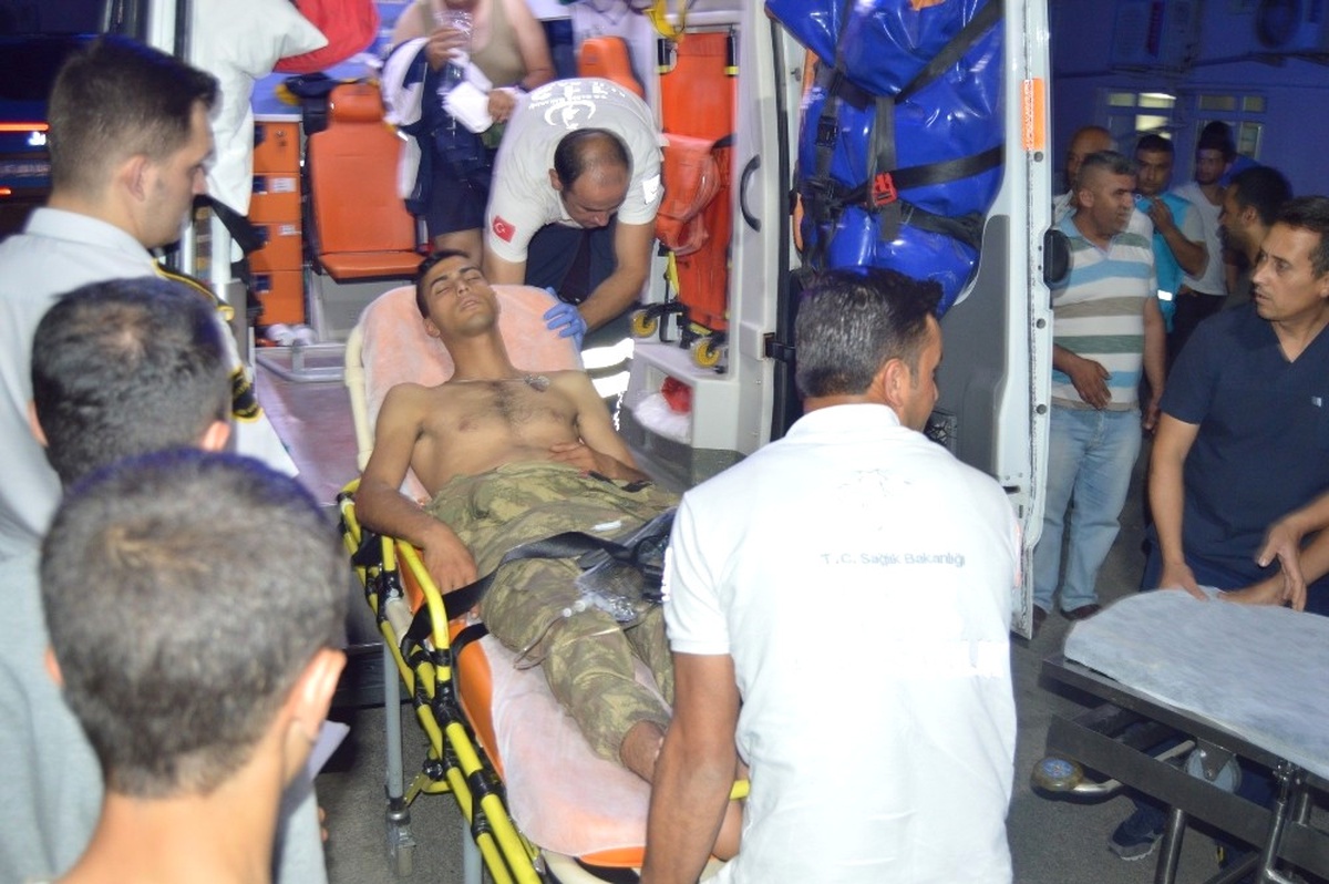 Manisa\'da Asker Zehirlenmesinin Bilançosu Artıyor