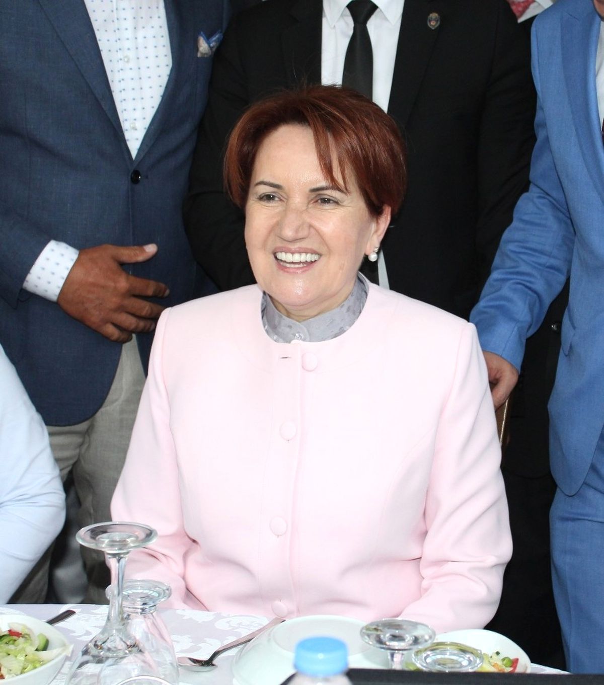 Akşener\'den Bahçeli\'ye Eleştiri