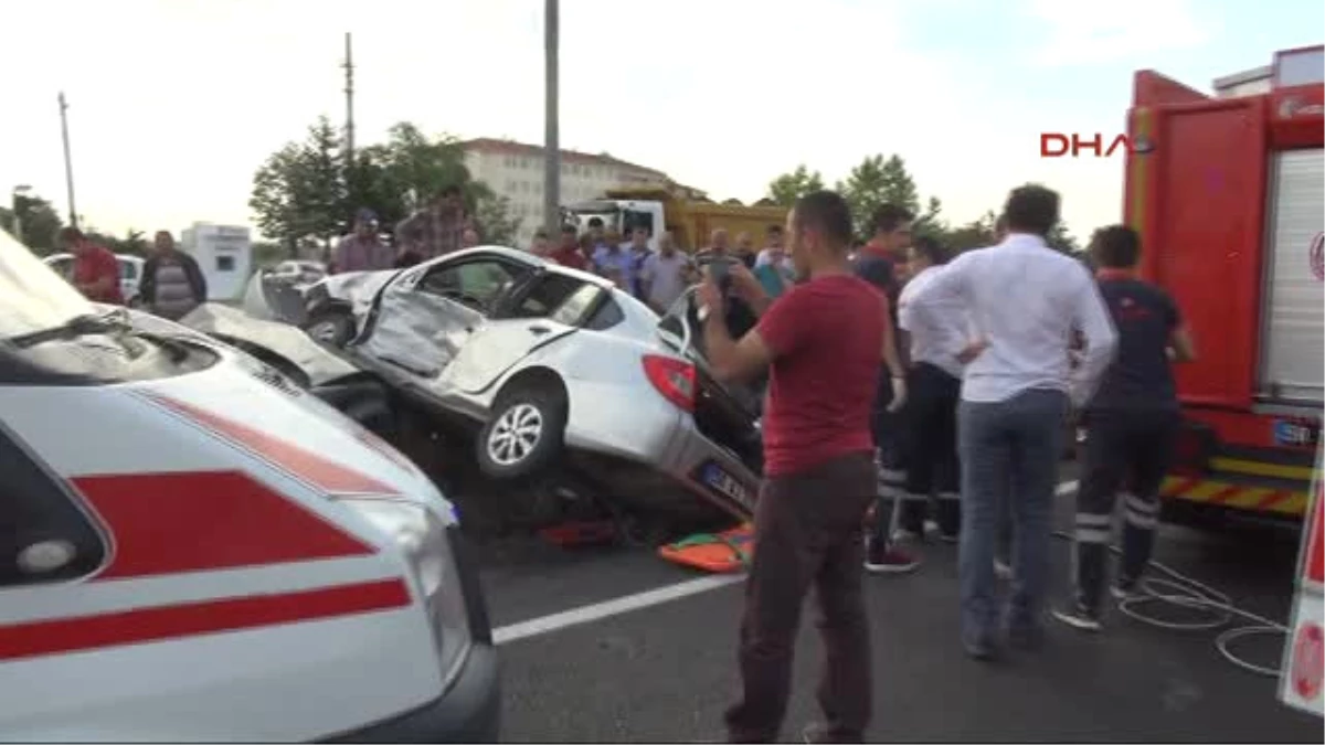 Nevşehir\'de Kaza 2 Kişi Yaralandı