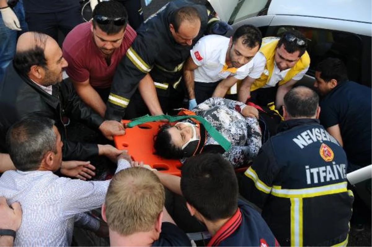 Nevşehir\'de Kaza: 2 Yaralı