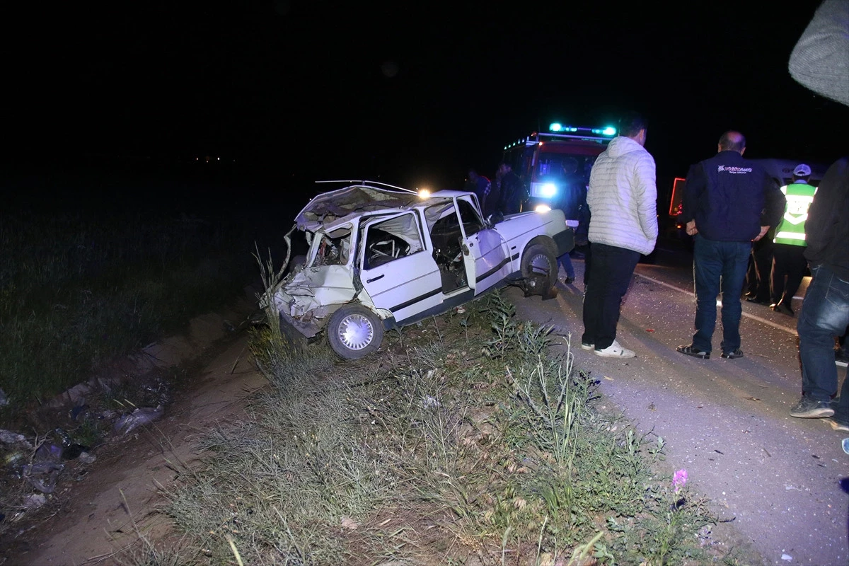 Sivas\'ta Zincirleme Trafik Kazası: 1 Ölü, 7 Yaralı