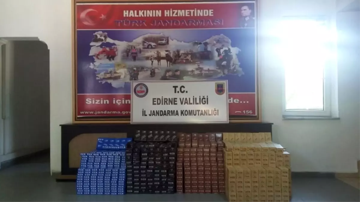 65 Bin Liralık Sigara Kağıdı Ele Geçirildi