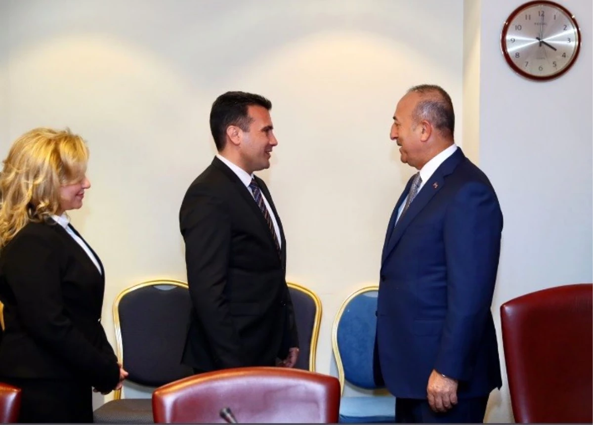 Bakan Çavuşoğlu Makedonya Başbakanı Zaev ile Görüştü
