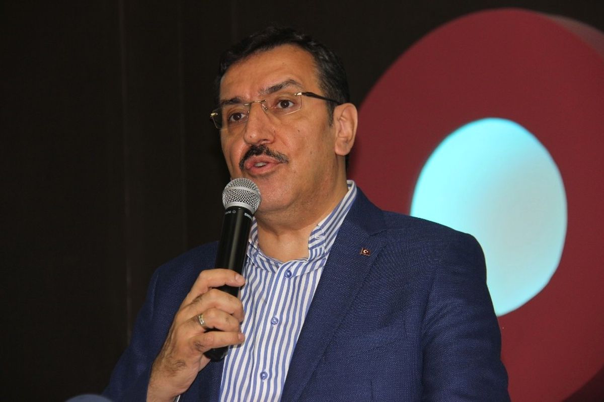 Bakan Tüfenkci: "Adaleti Sokaklarda Değil Adliyelerde Arayacağız"
