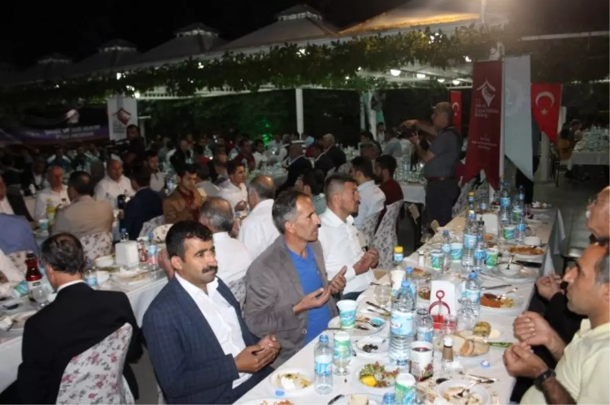 Bodrum\'da Şehit Aileleri ve Gazilere İftar