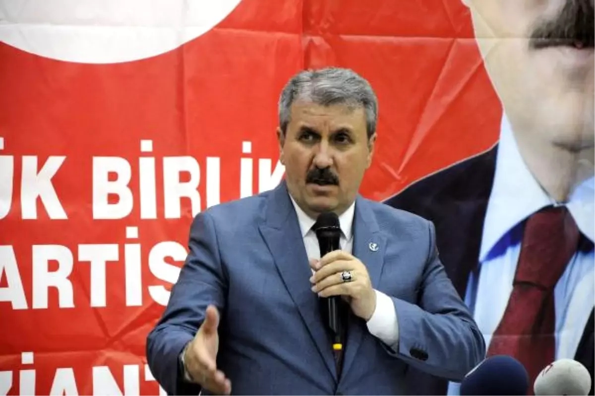 Destici: Sayın Kılıçdaroğlu Demokratik Hakkını Kullanıyor