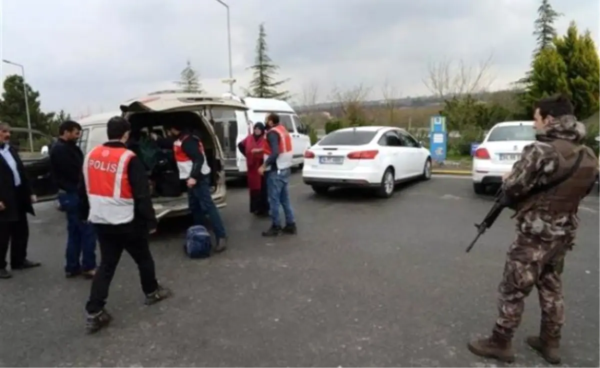 Dha İstanbul - İstanbul\'da "Kurt Kapanı 6" Operasyonu (2)