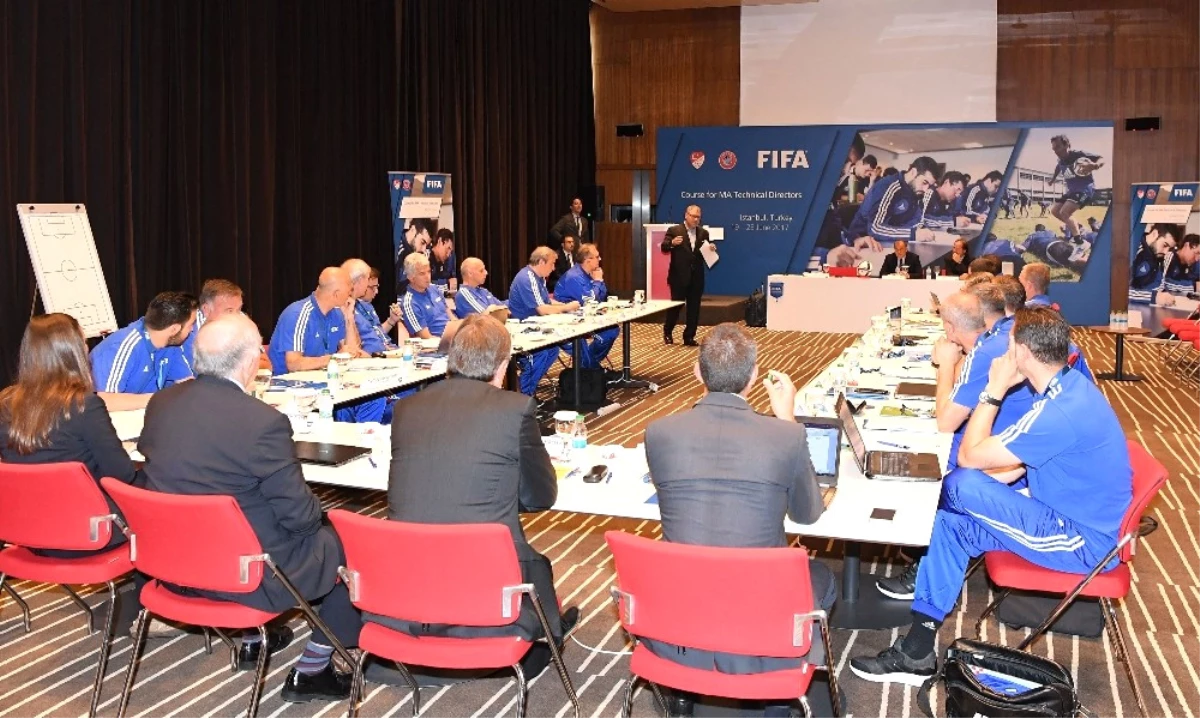 FIFA Teknik Direktörler Semineri, Riva\'da Başladı