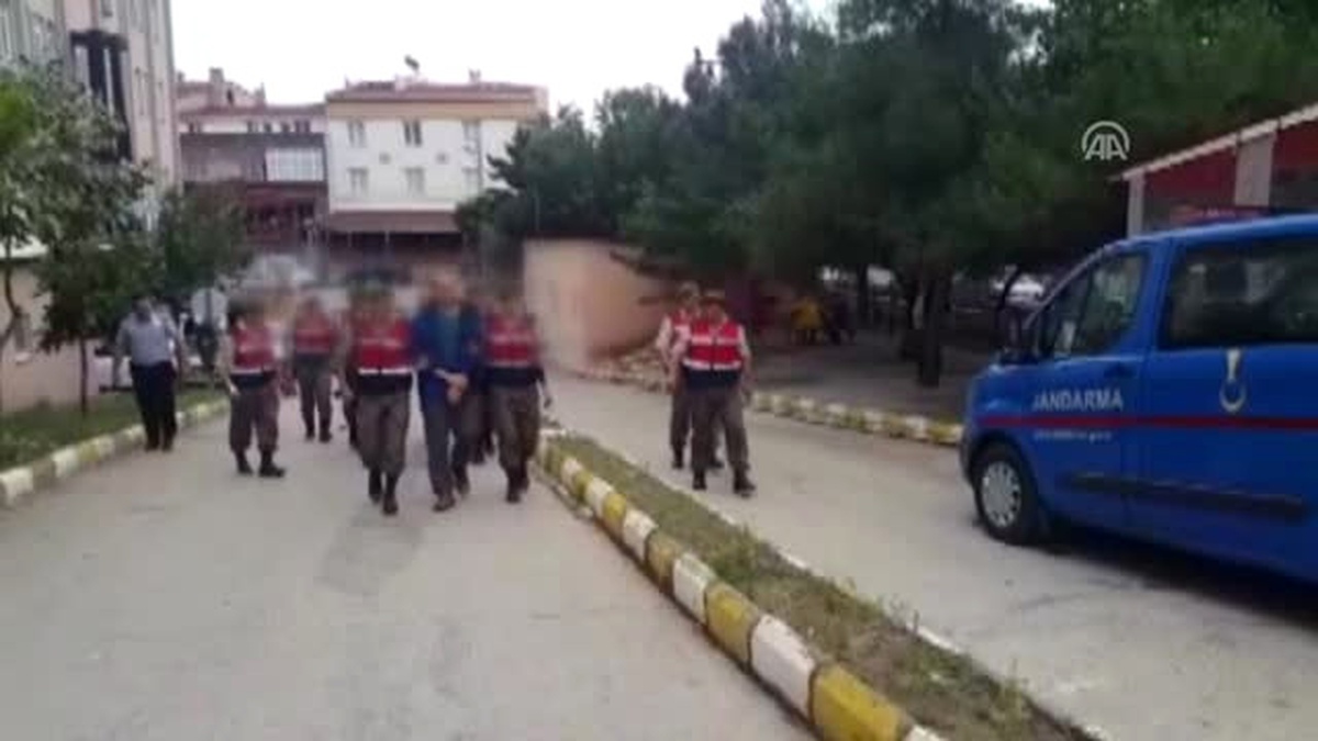 Güncelleme - Fetö Şüphelileri Yunanistan\'a Kaçma Girişiminde Yakalandı