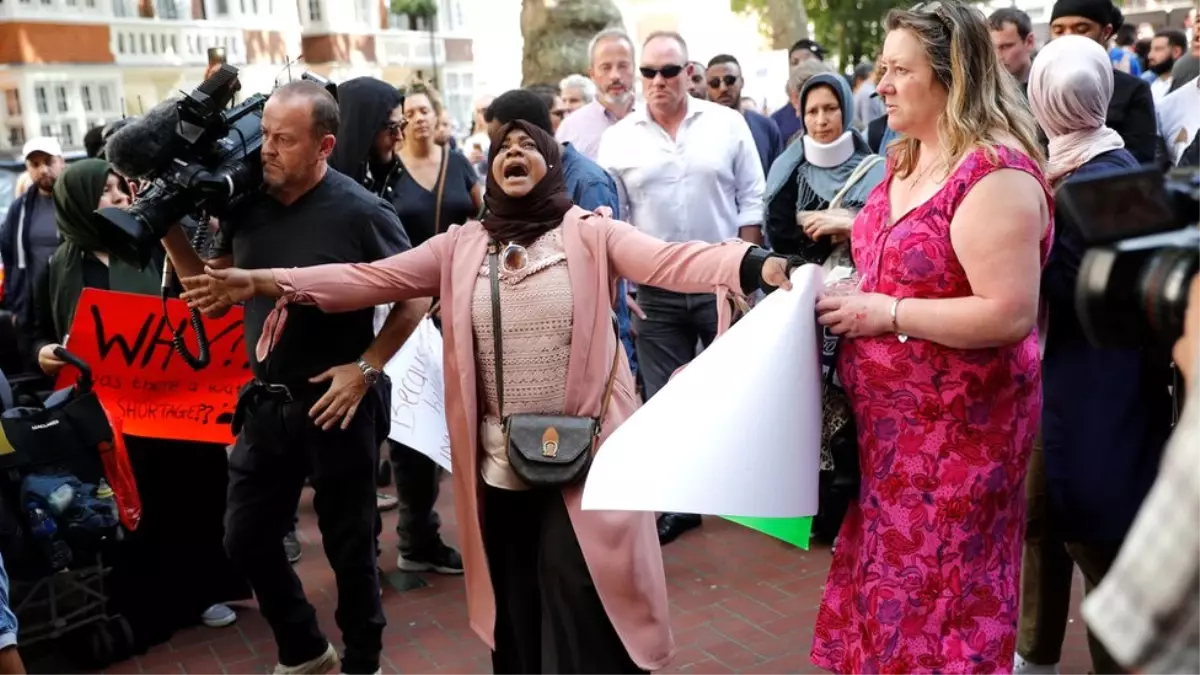 Londra\'da Yangın: \'Zengin Mahallesinde Bir Yangında Öldüler, Çünkü Yoksuldular\'