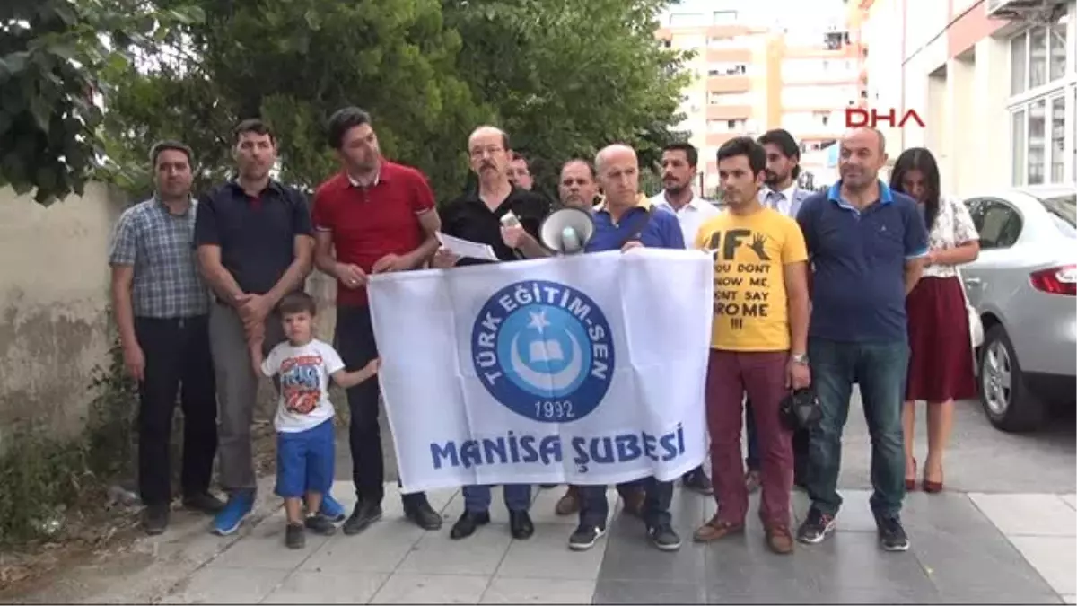 Manisa Öğretmeni Darp Etmekle Suçlanan Müdüre Tepki