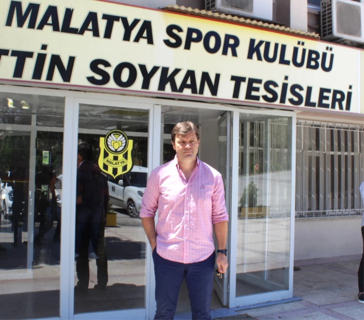 Yeni Malatyaspor Dış Transferlerini Sağlam\'a Bıraktı