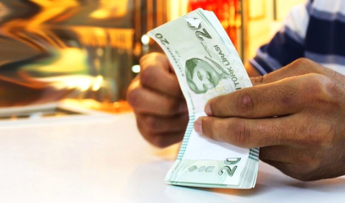 Tl, Dolara Karşı Kendi Bölgesindeki En Ucuz Para