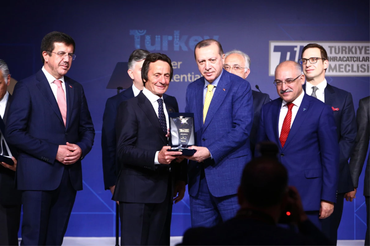 Vestel İhracat Şampiyonluğu Ödülünü Cumhurbaşkanı Erdoğan\'dan Aldı