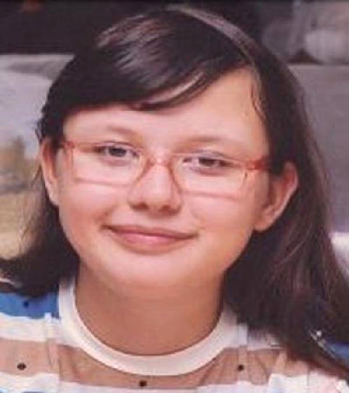 15 Yaşındaki Esra Ortadan Kayboldu
