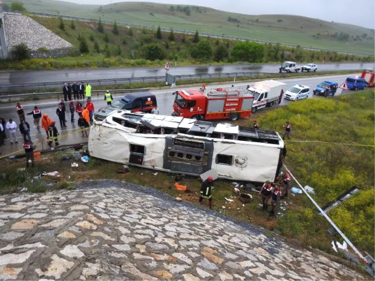 48 Kişinin Yaralandığı Kazada Otobüs Şoförü Serbest