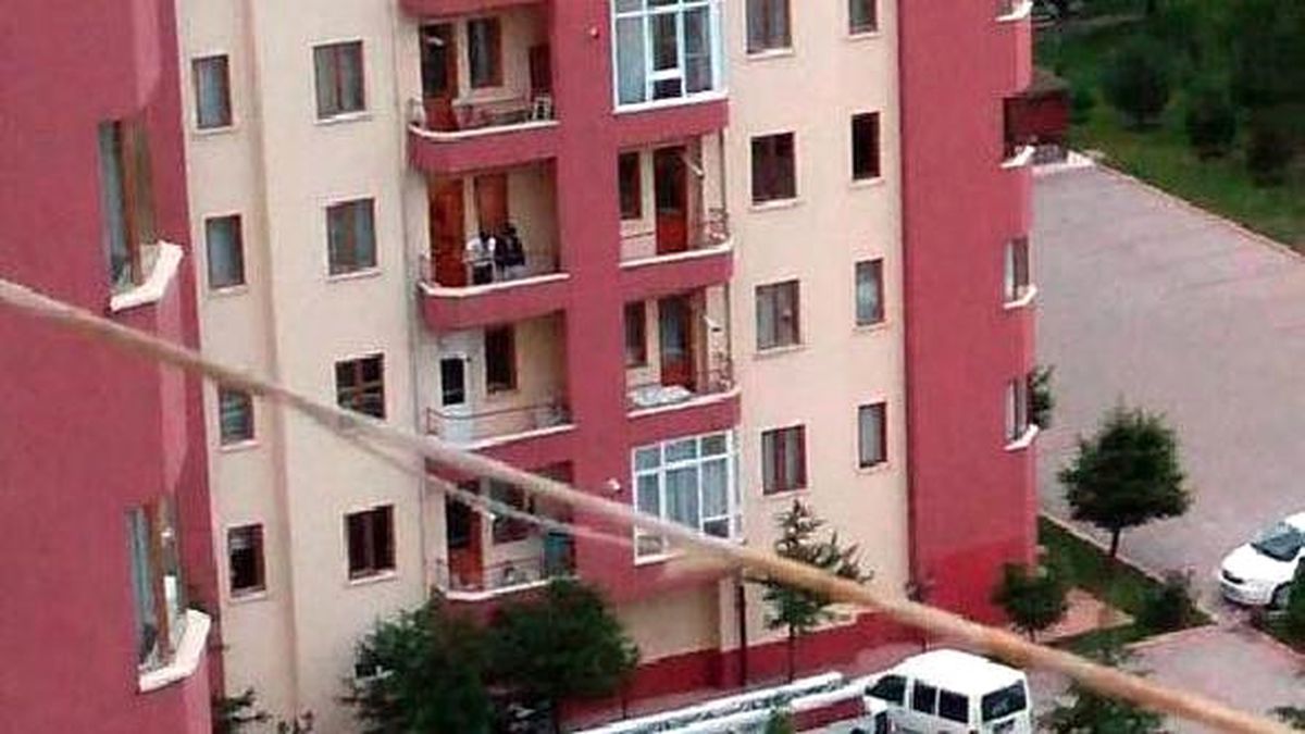 Asansör Boşluğuna Düşen Çocuk Öldü