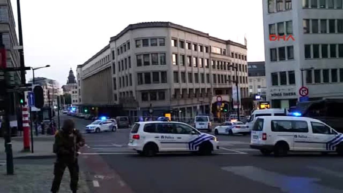Brüksel\'de Canlı Bomba Yelekli Şahıs Etkisiz Hale Getirildi (1)