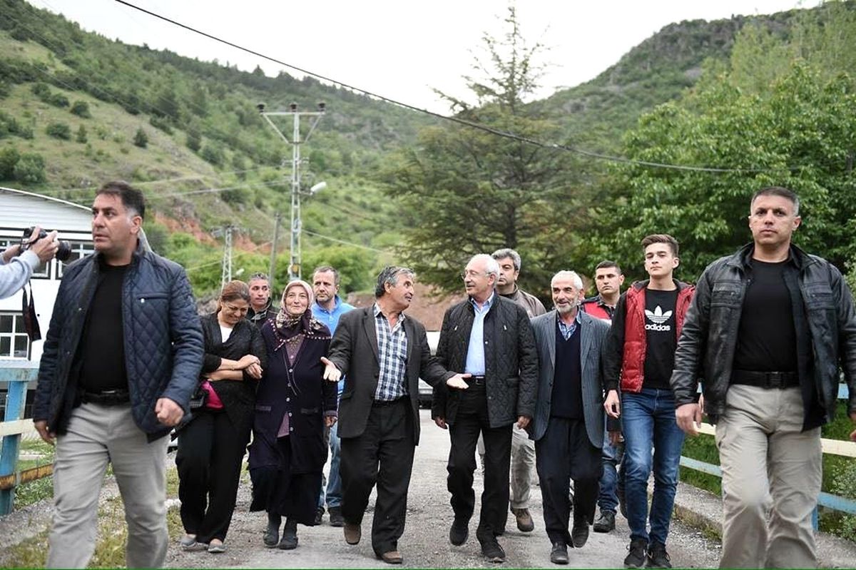 CHP Genel Başkanı Kılıçdaroğlu, İftar Sofrasına Konuk Oldu