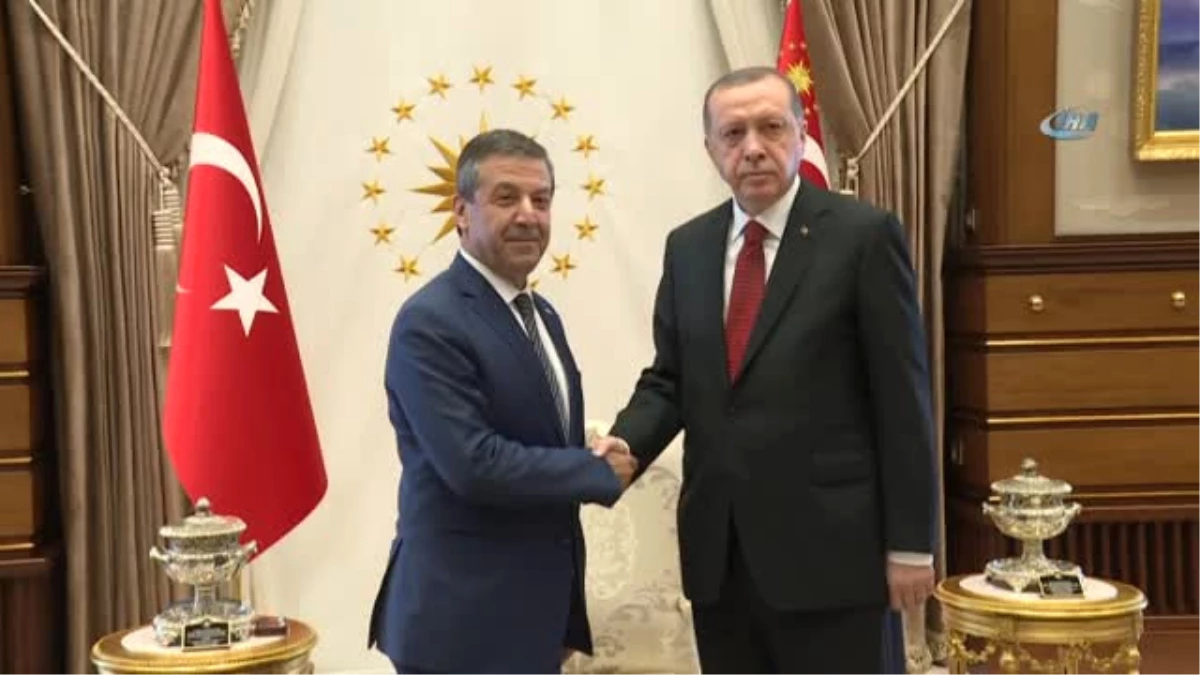Cumhurbaşkanı Erdoğan, KKTC Dışişleri Bakanı\'nı Kabul Etti