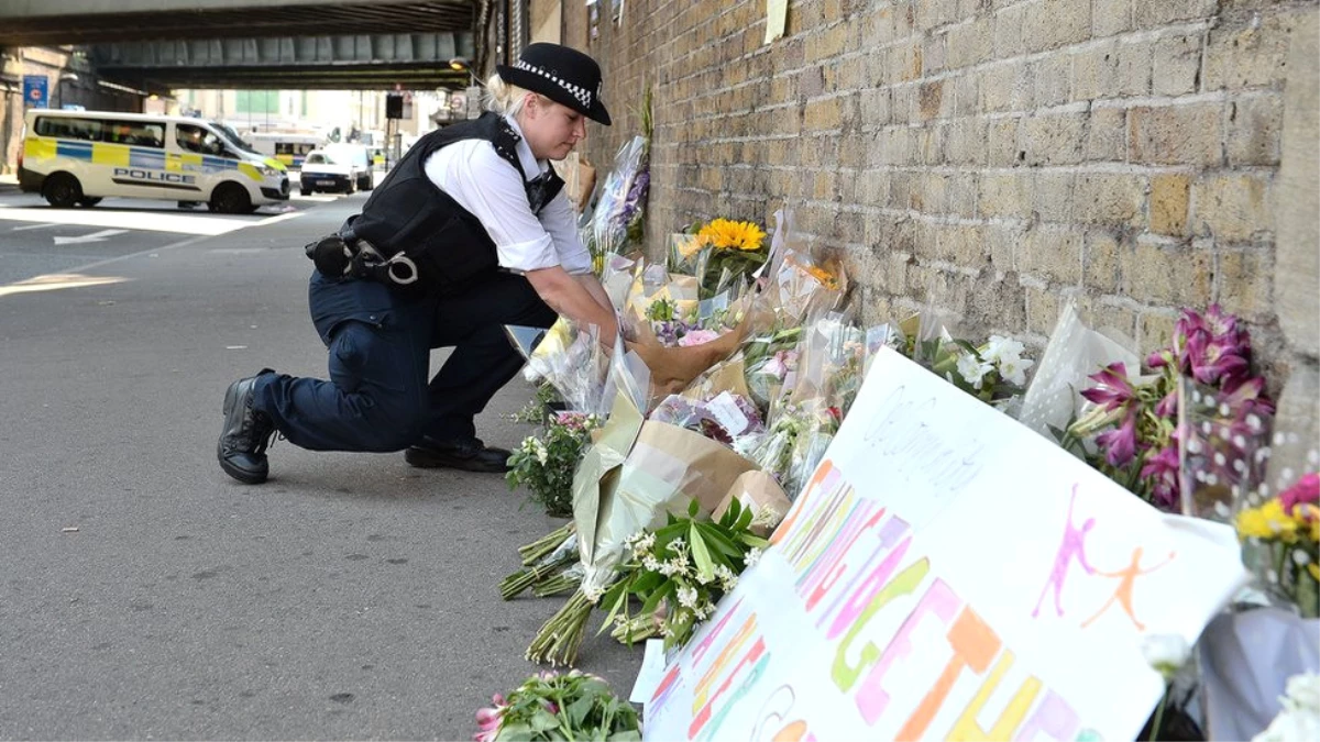 İngiltere Başbakanı May: Finsbury Park Camii Yakınındaki Terör Saldırısı Mide Bulandırıcı