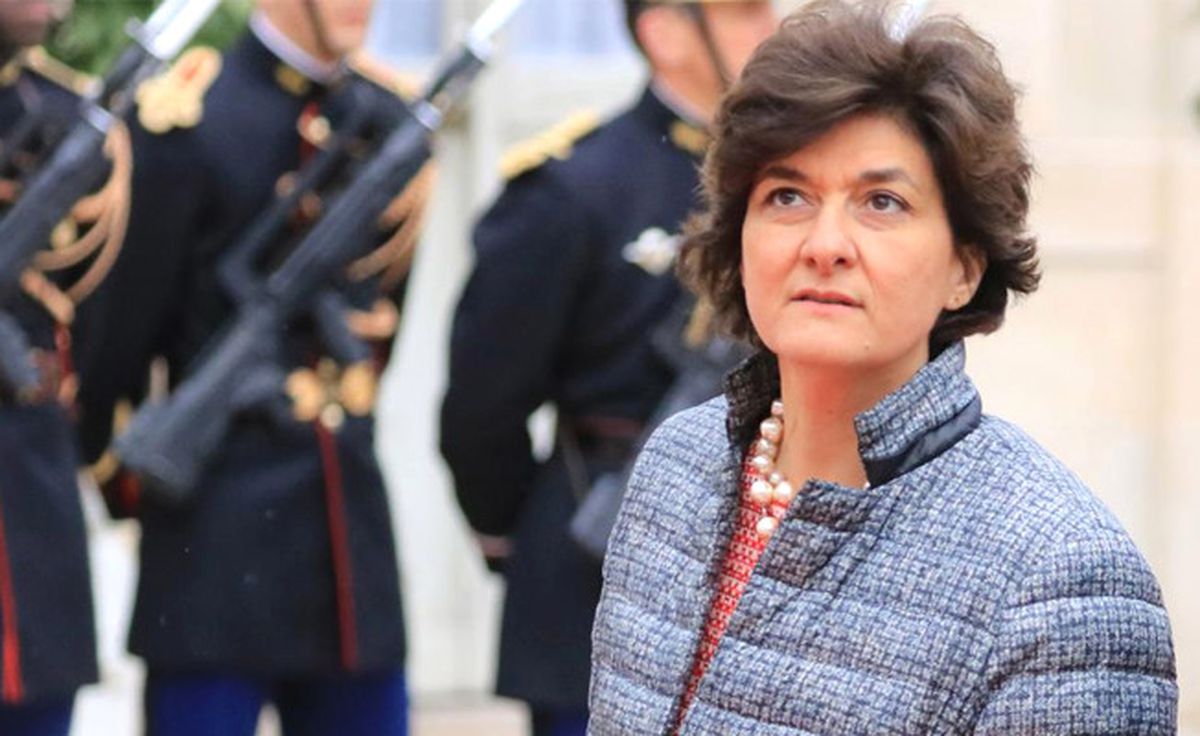 Fransa Savunma Bakanı Goulard İstifa Etti