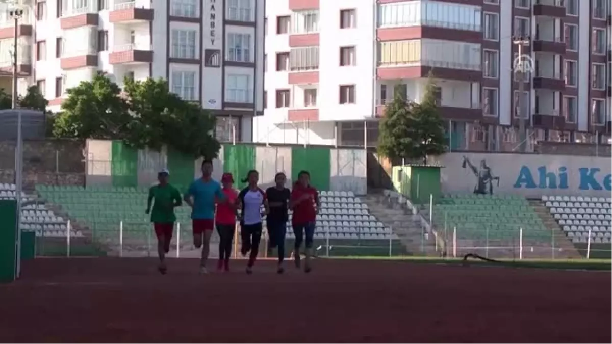 Güreşle Spora Başladı Atletizmde Başarıyı Yakaladı