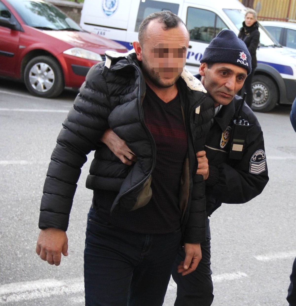 Hastanede Santral Görevlisi Kadını Bıçaklayan Şahsa 8 Yıl 5 Ay Hapis