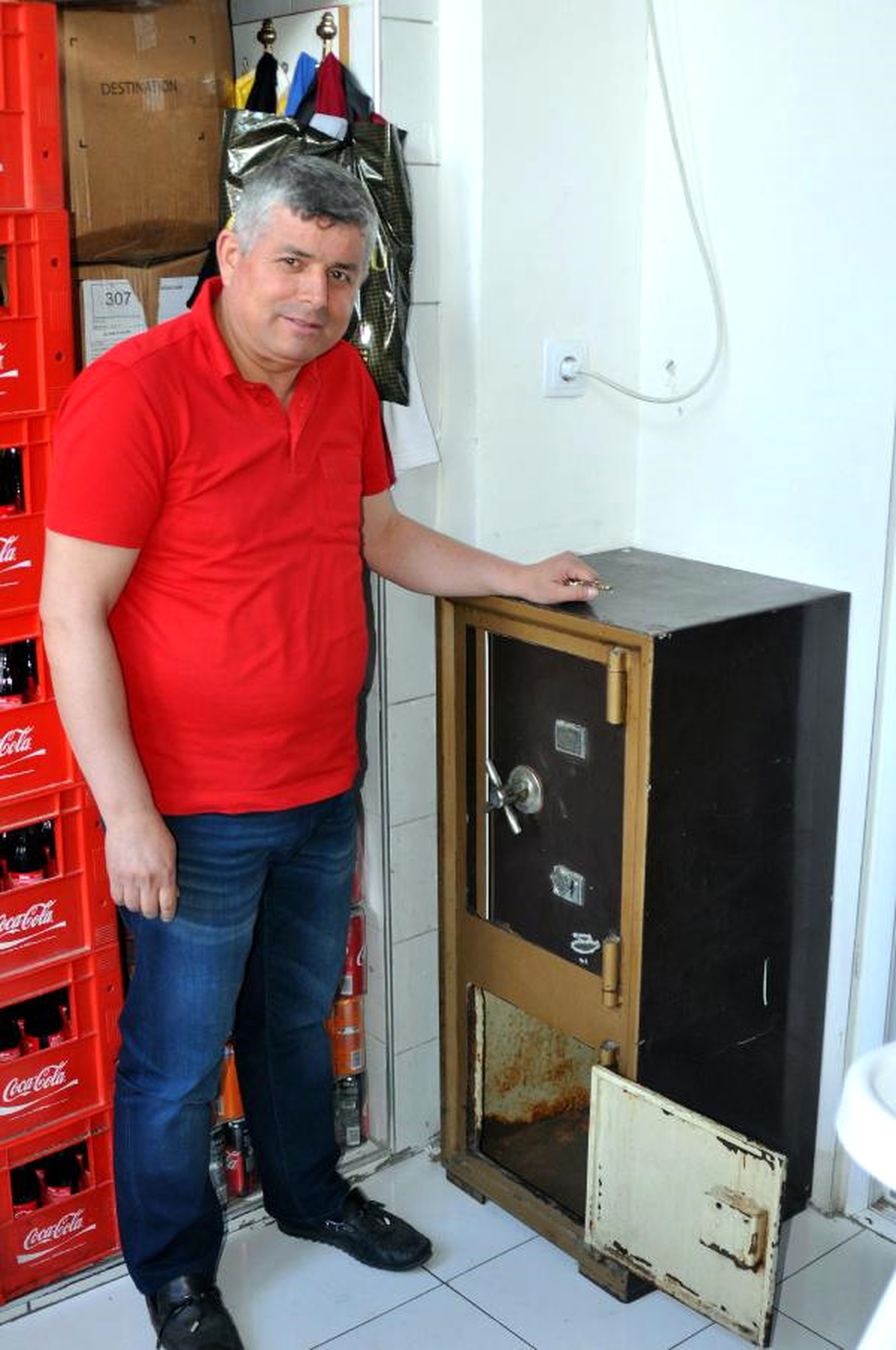 Lokanta Çalışanlarının Bayram Maaşlarını Çaldı