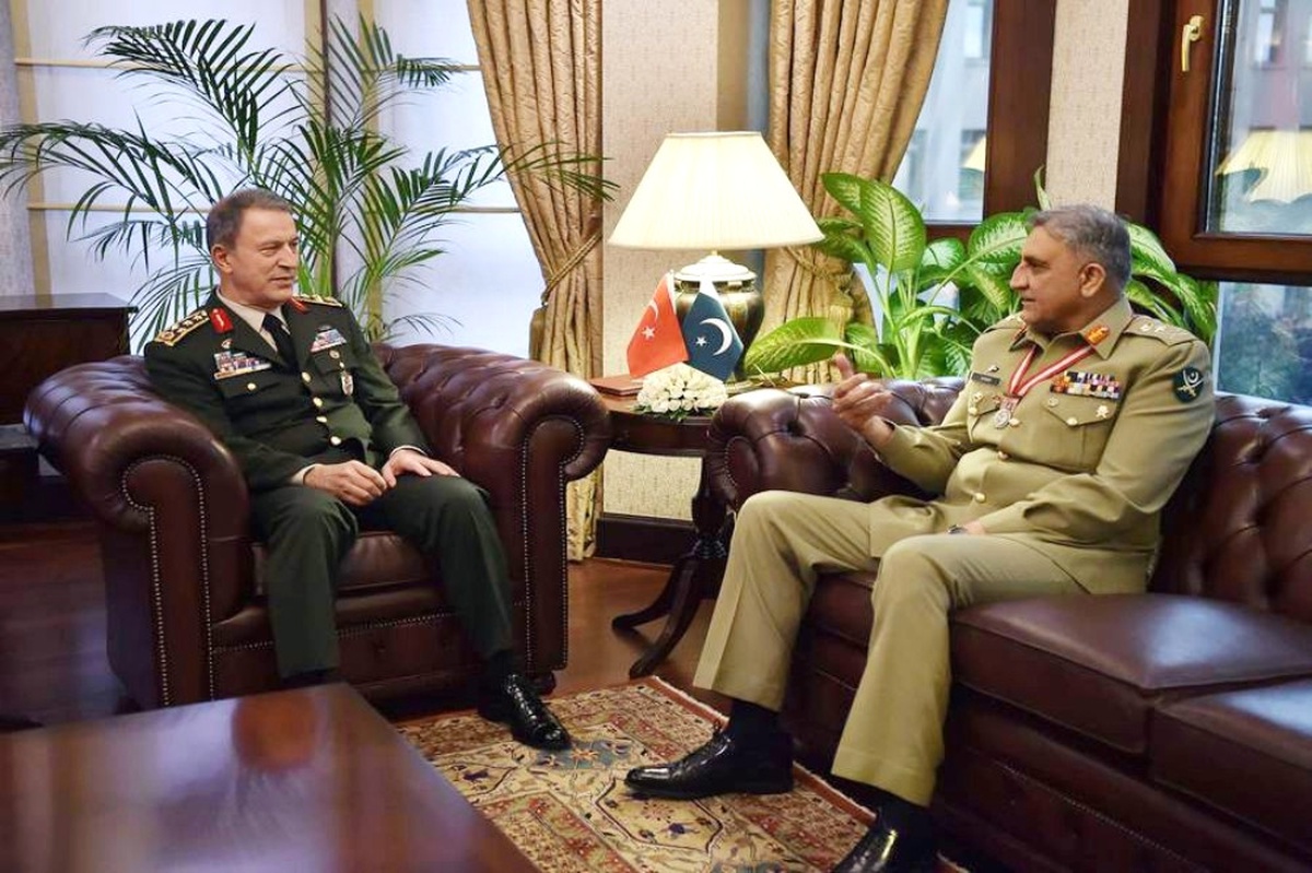 Pakistanlı Mevkidaşından Orgeneral Akar\'a Ziyaret