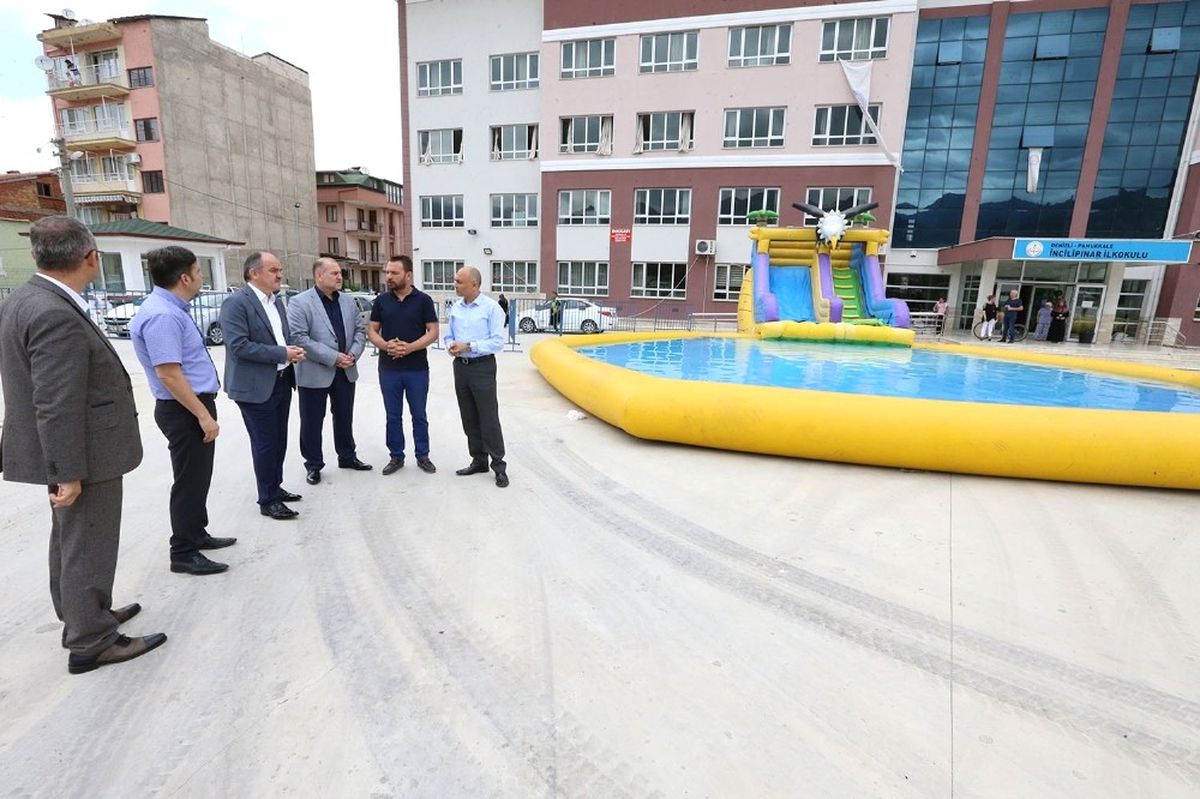 Pamukkale\'de 7 Bin Çocuk Yüzme Öğrenecek