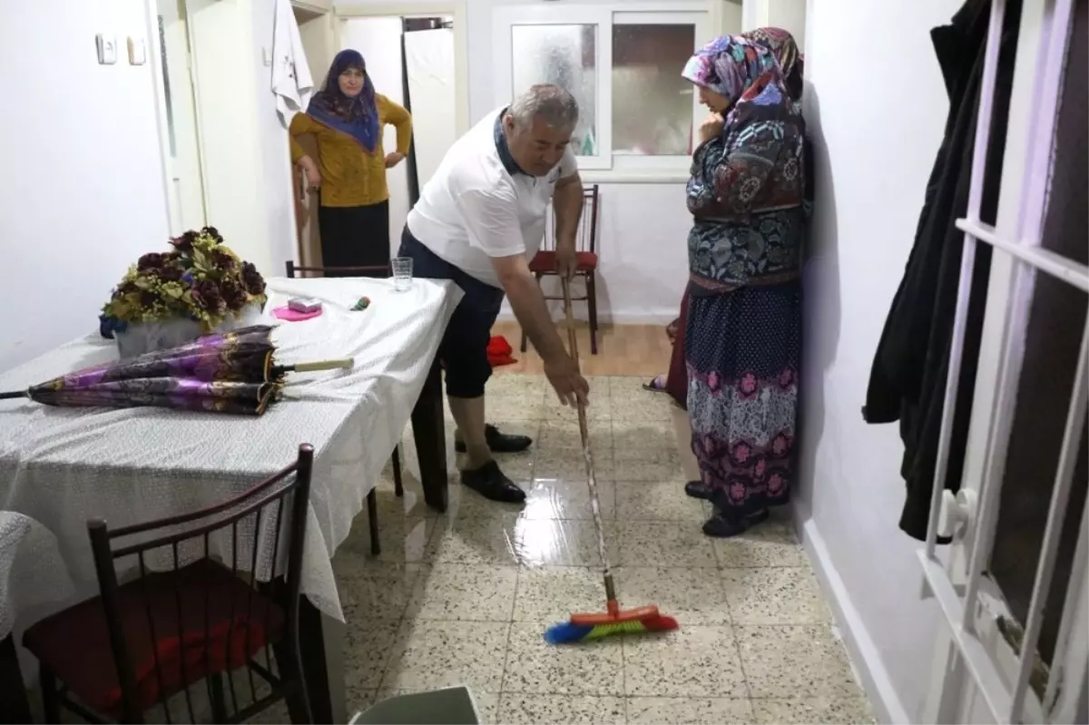 Sahur Sofrasında Sele Yakalandılar