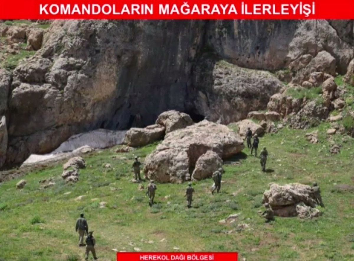 Şehit Piyade Kurmay Albay Gökhan Peker-01" Operasyonu Zorlu Arazi Şartlarında 8 Gündür Devam Ediyor