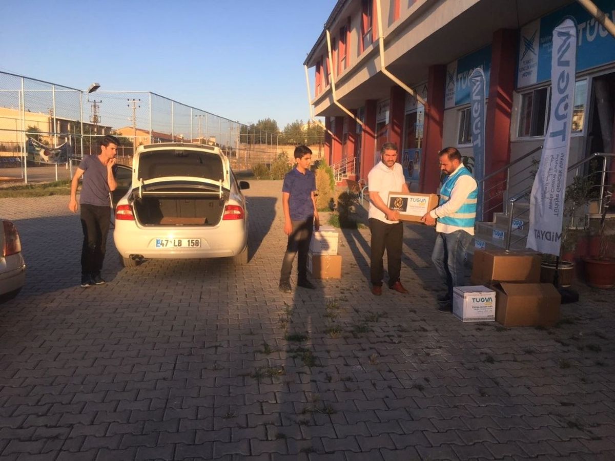 Tügva\'dan 100 Aileye Gıda Yardımı